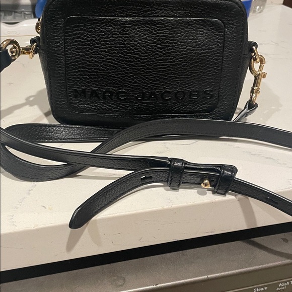 Marc Jacobs Black Pebbled Leather Bag - Picture 5 of 5